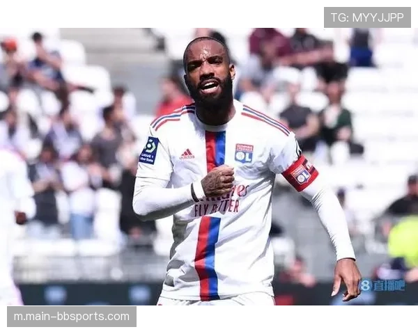 里昂法甲独苗状态正盛 拉卡泽特领衔攻击线火力全开